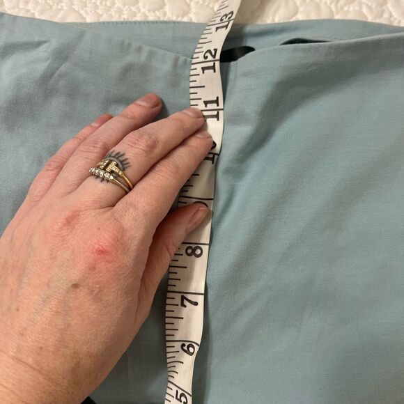 St. John Capri Light Blue Pants Tiffany Blue 10 Medium - Picture 11 of 12